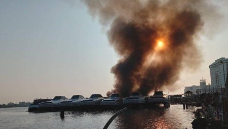 Tayland’da elektrikli feribotlar alev aldı