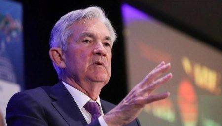 Fed Lideri Powell: Faiz oranlarının kestirim edilenden daha yükseğe çıkabilir