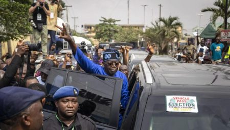 Nijerya’da iktidar partisi adayı Tinubu, devlet lideri oldu
