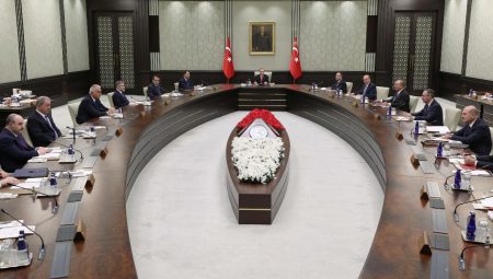 Seçim tarihi ve sarsıntı bölgesindeki son durum Cumhurbaşkanlığı Kabine Toplantısı’nda ele alınacak