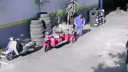 Eski Çalışan Lastikçiden Elektrikli Bisiklet Çaldı