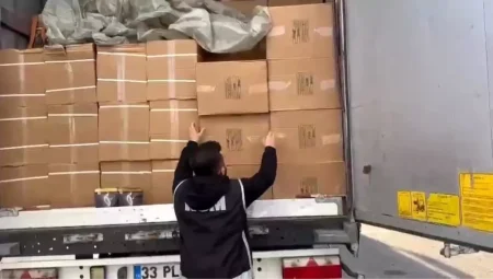 Adana’da Kaçak Tütün ve Sigara Operasyonu: 3 Gözaltı