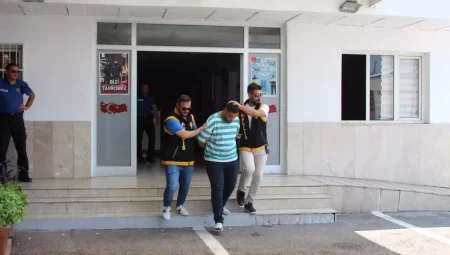 Komşusuna Kızdı, 7 Aracın Lastiklerini Patlattı