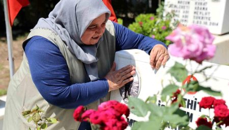 Adana’da şehit ailelerinin buruk bayramı: ‘Bayram bize yok’